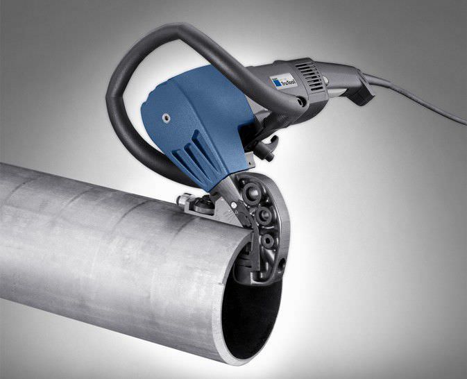 EC003347 - Pipe beveller (electric)
